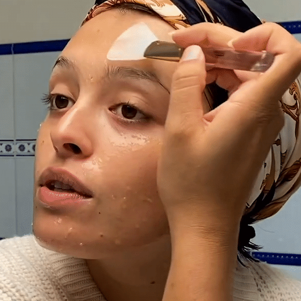 The VIRAL Calendula Peel Off Mask